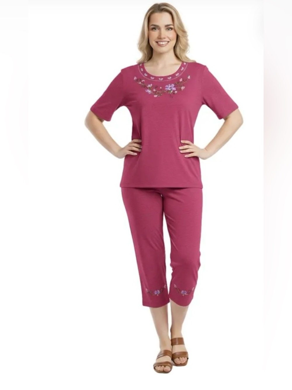 T.C Fashion women’s size large Embroidered Two-Piece Lounge Set.Dusty Rose color